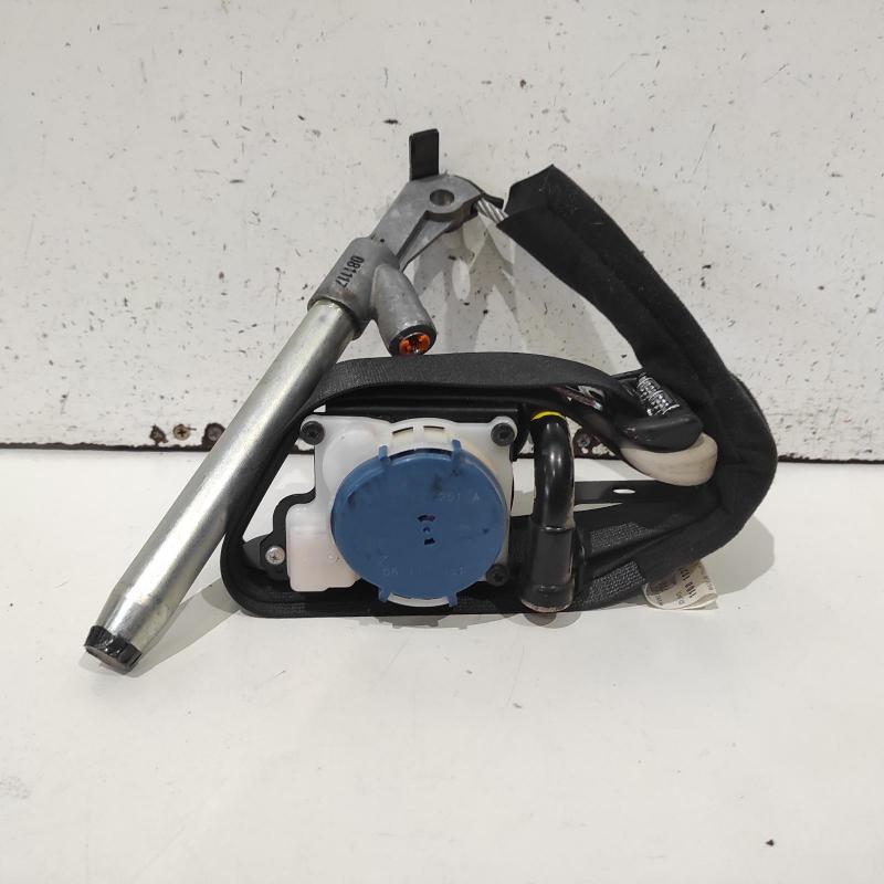seat belt stalk