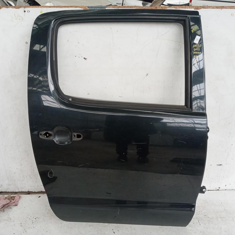 door/sliding rear right
