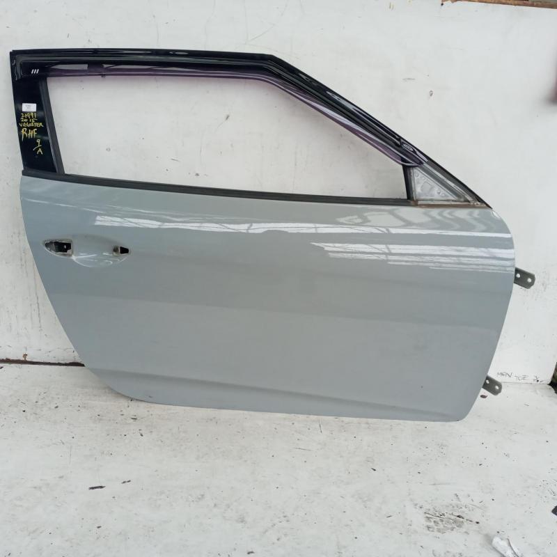 door front right