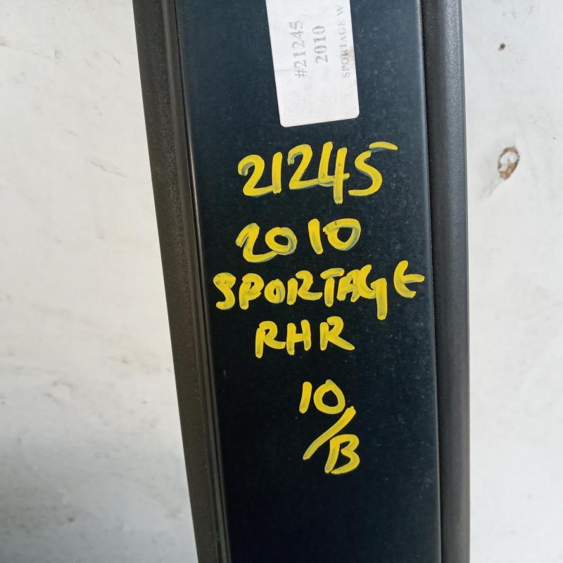 door/sliding rear right