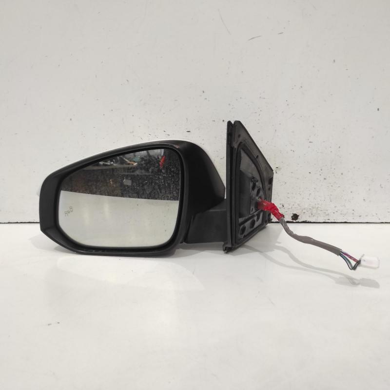 door mirror left