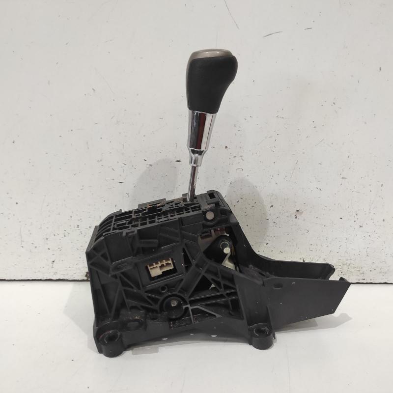 gear stick/shifter