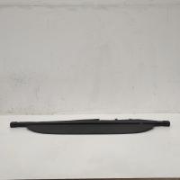 parcel shelf