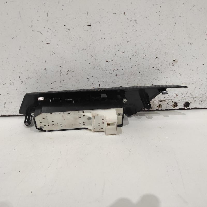 power door window switch