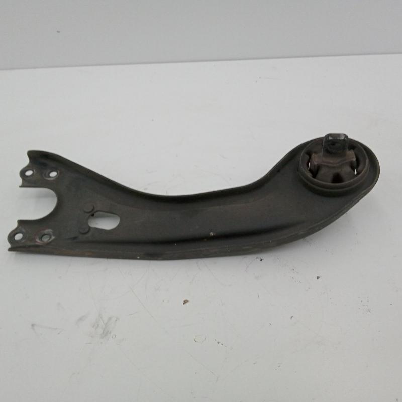 trailing arm rear right