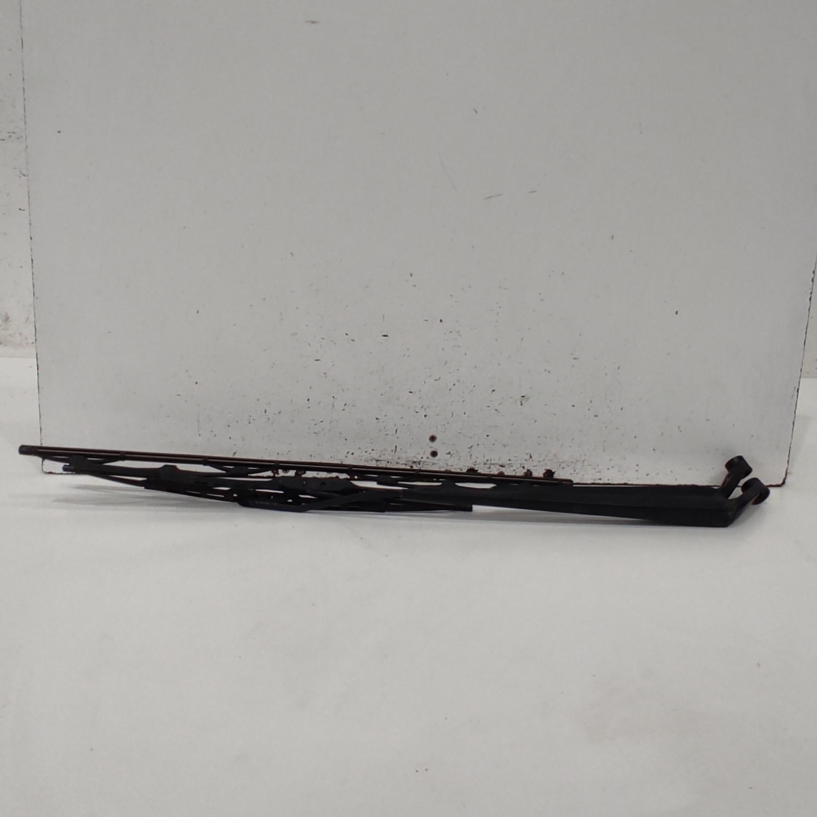 Corolla Wiper Arm 2001-2007 front (pair),zze122,12/01-06/07 00021963 #692970