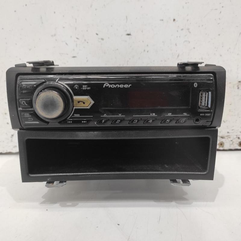 stereo/head unit