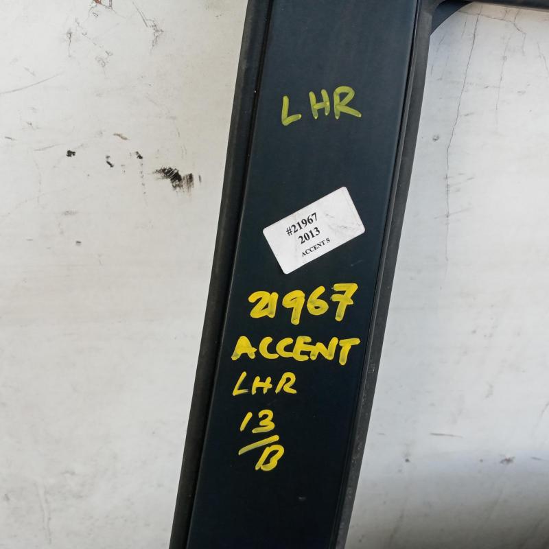 door/sliding rear left