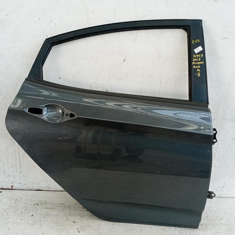 door/sliding rear right