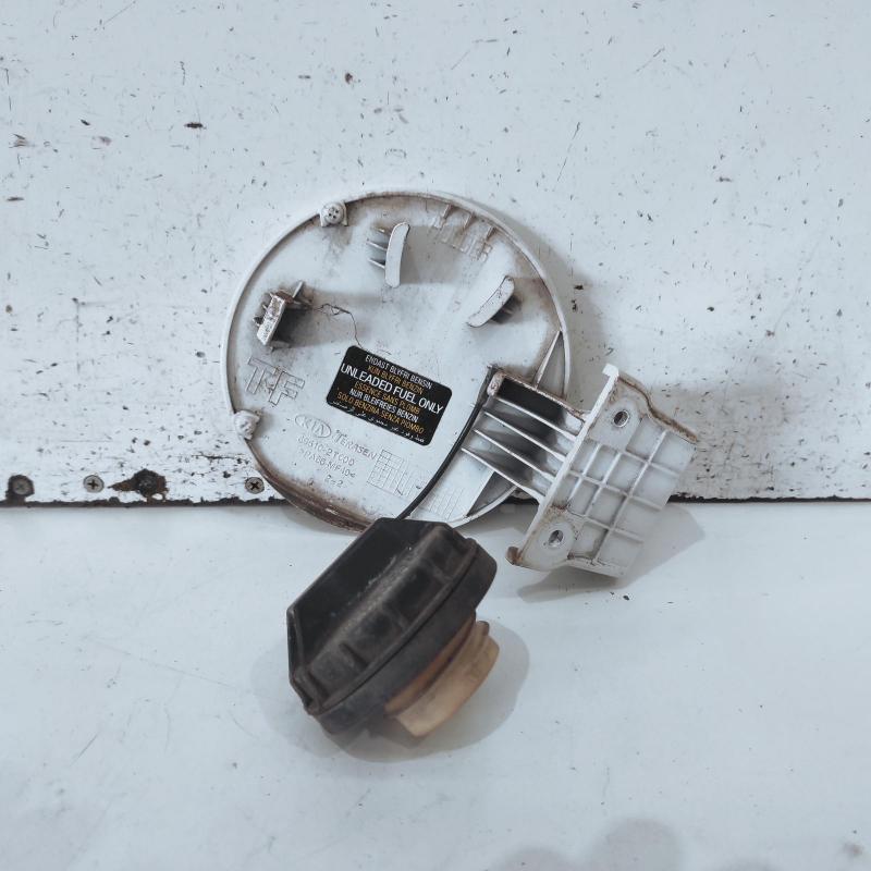 fuel door/filler