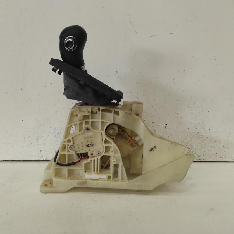 gear stick/shifter