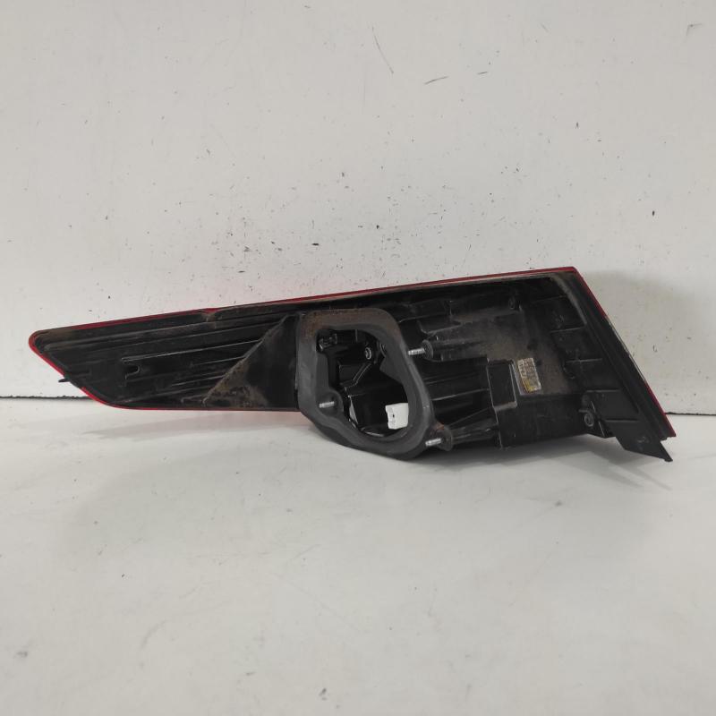 taillight right