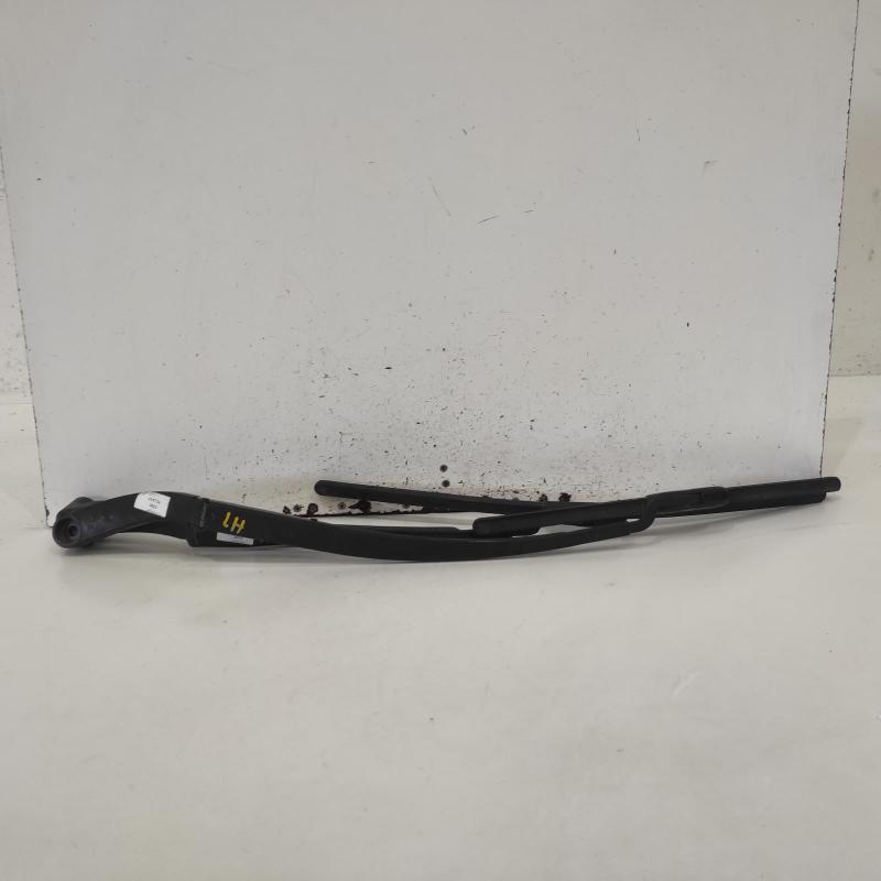 wiper arm