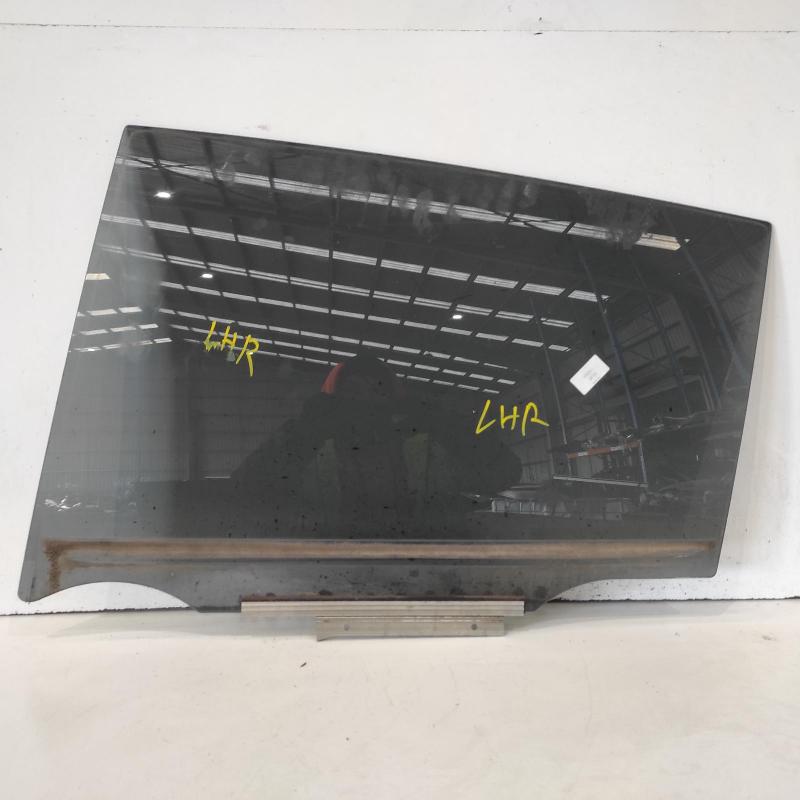 door window rear left