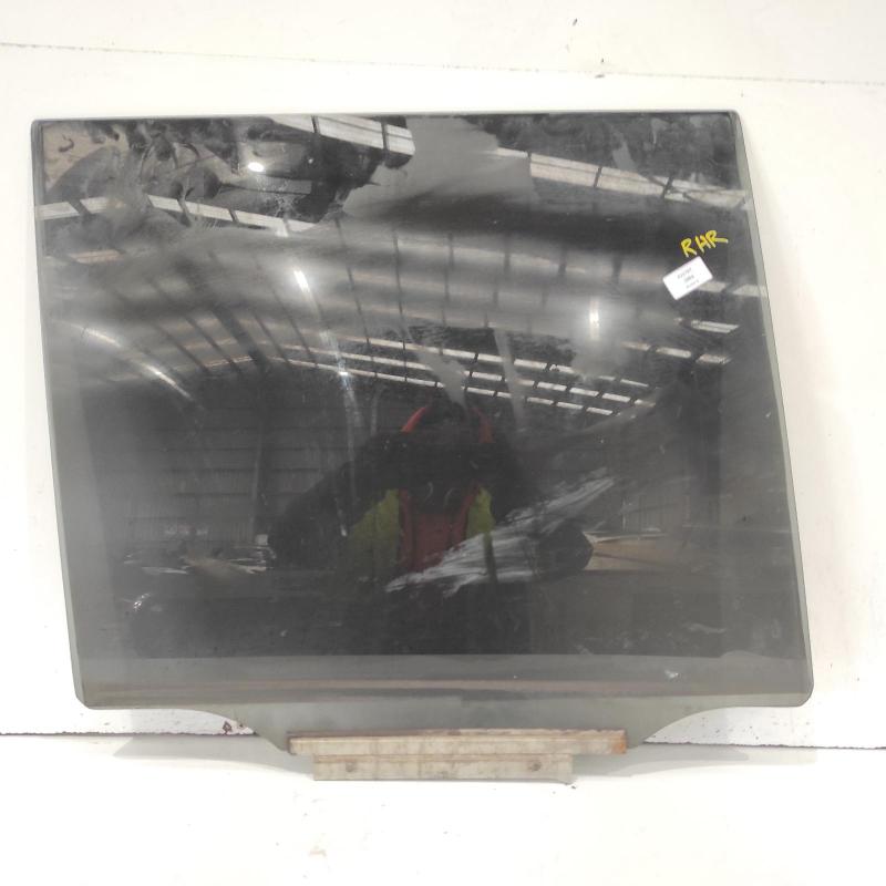 door window rear right