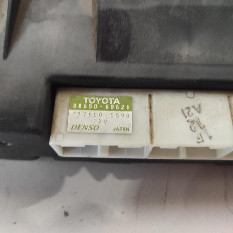 heater/aircon controls