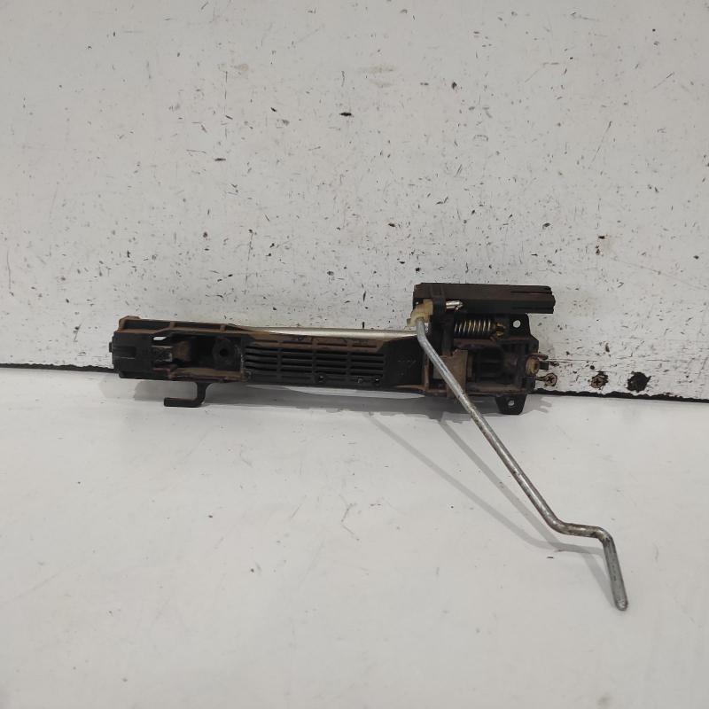 tailgate handle
