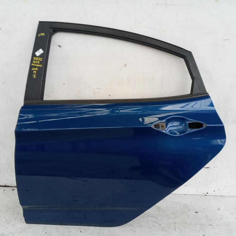 door/sliding rear left