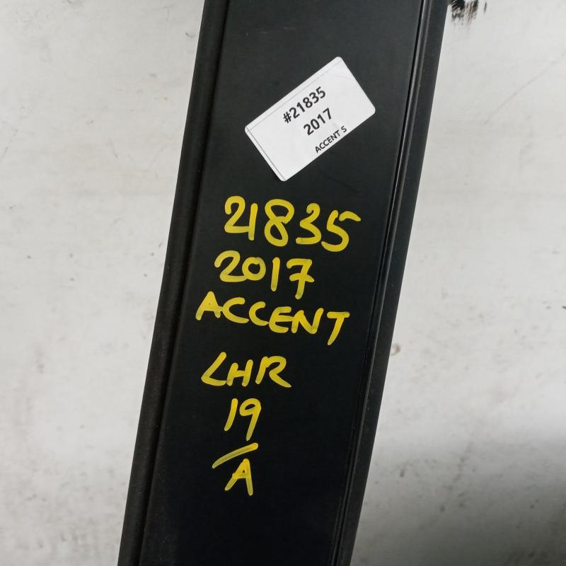 door/sliding rear left