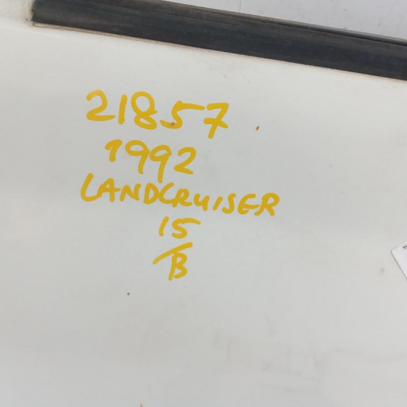 door/sliding rear left
