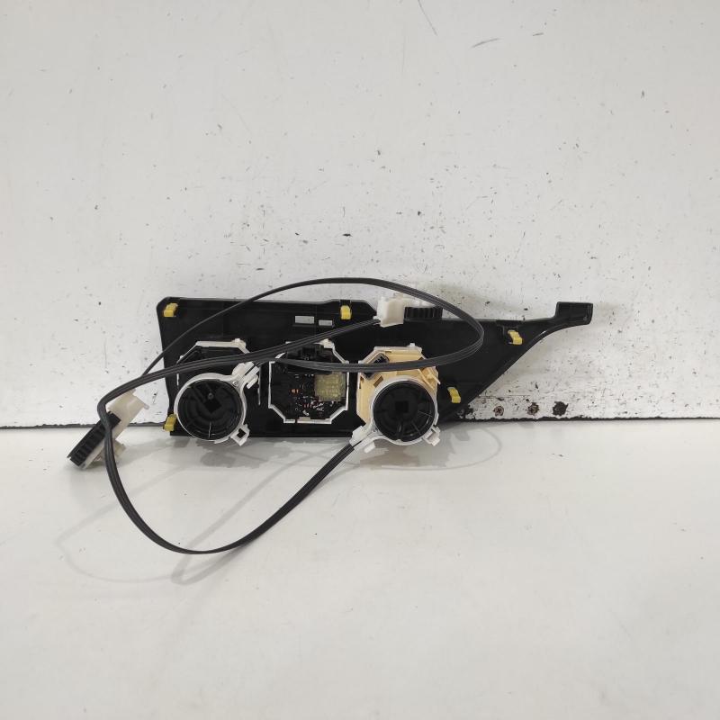 heater/aircon controls