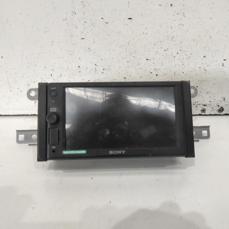 stereo/head unit
