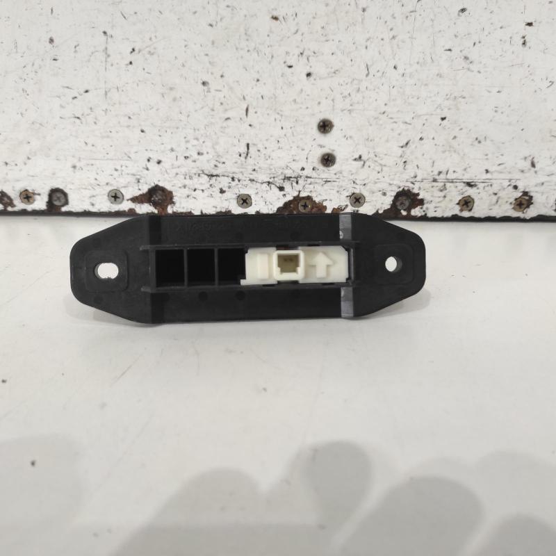 tailgate handle