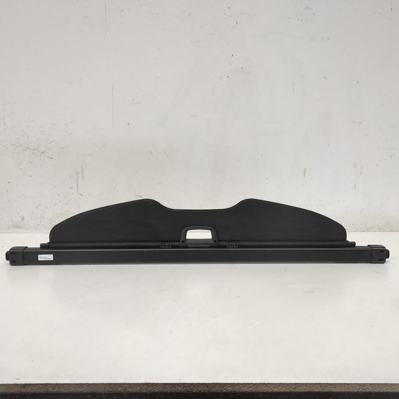 parcel shelf