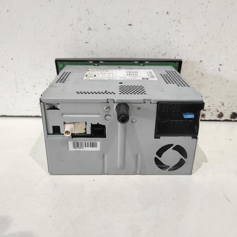 stereo/head unit