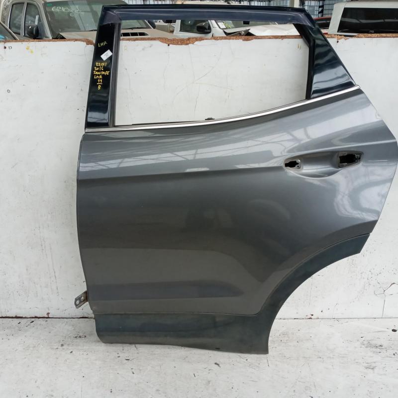 door/sliding rear left