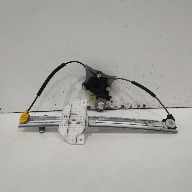 window regulator/motor front left