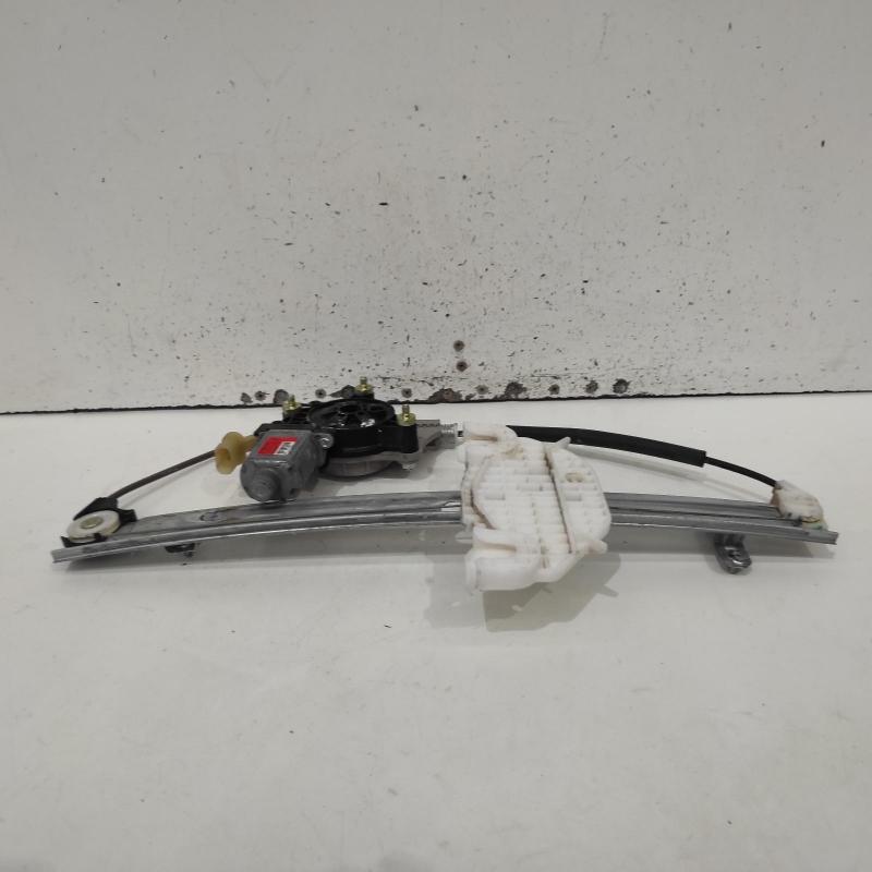 window regulator/motor rear right