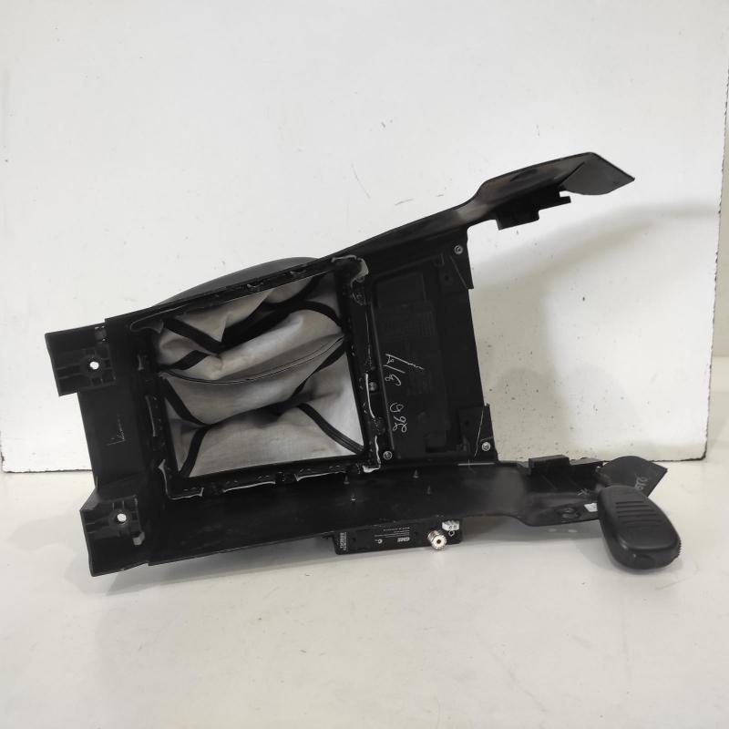 stereo/head unit