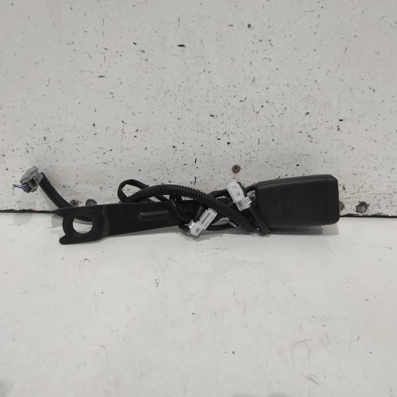seat belt stalk