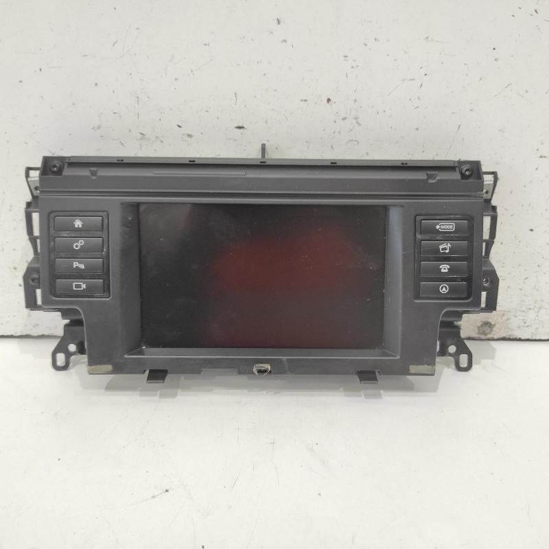 stereo/head unit