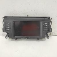 stereo/head unit