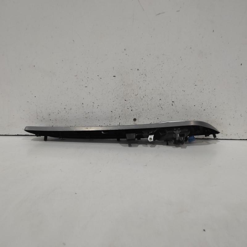 door handle