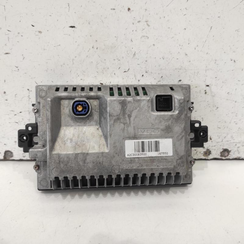 stereo/head unit