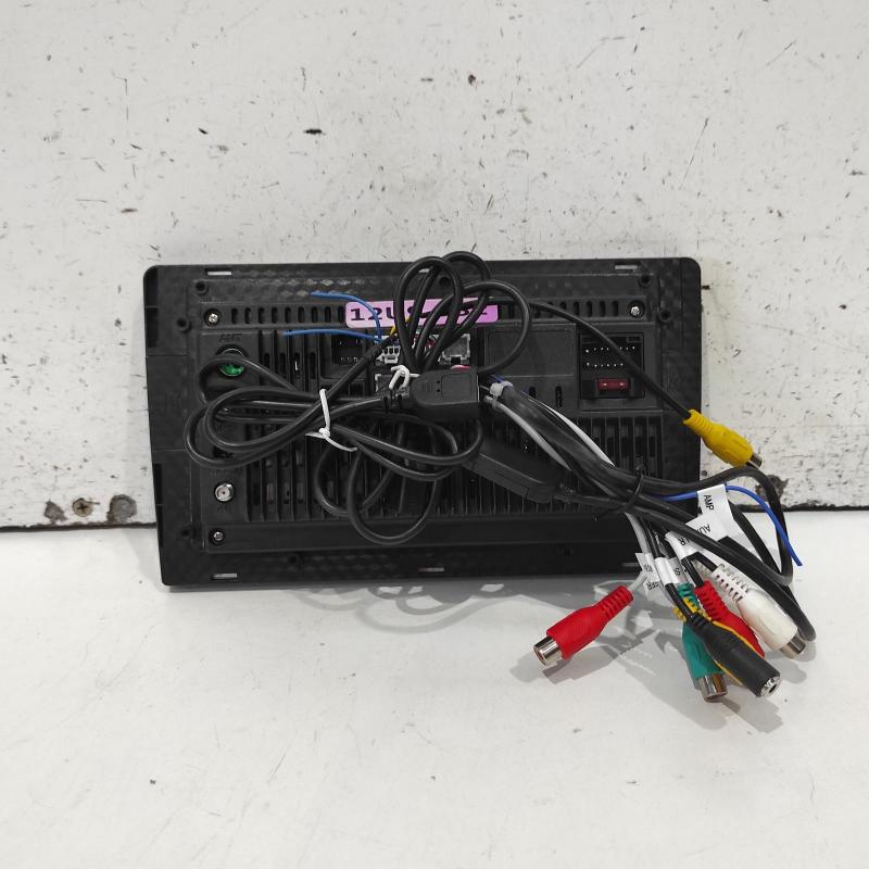 stereo/head unit