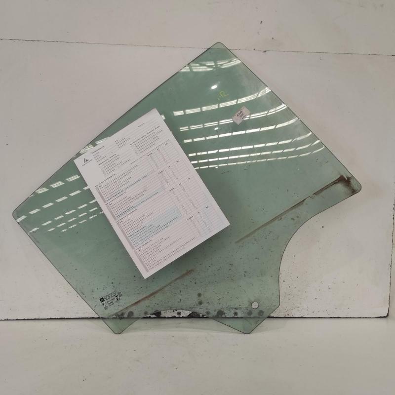 door window rear right
