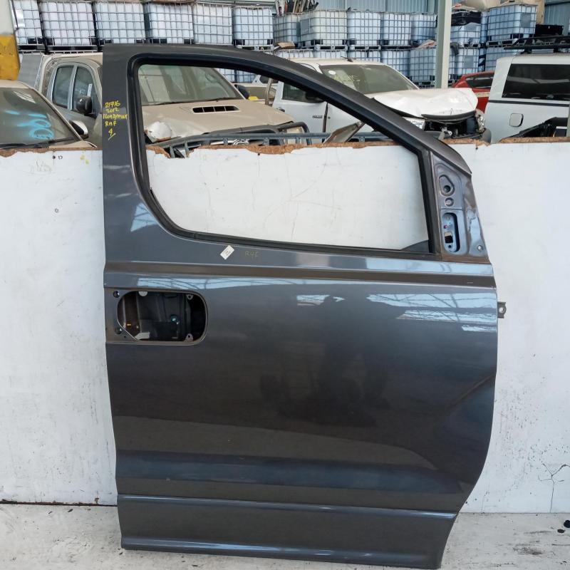 door front right