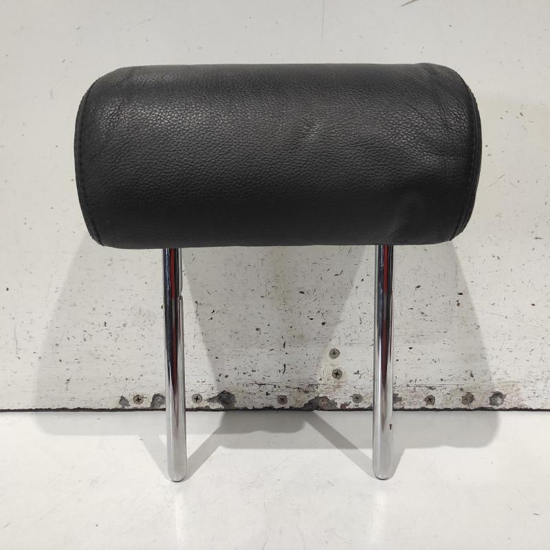 headrest