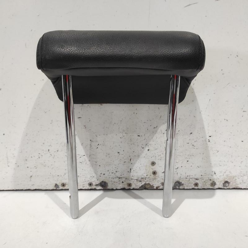 headrest