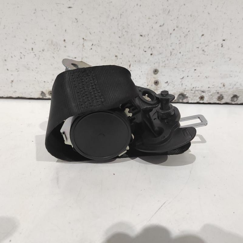 seat belt stalk
