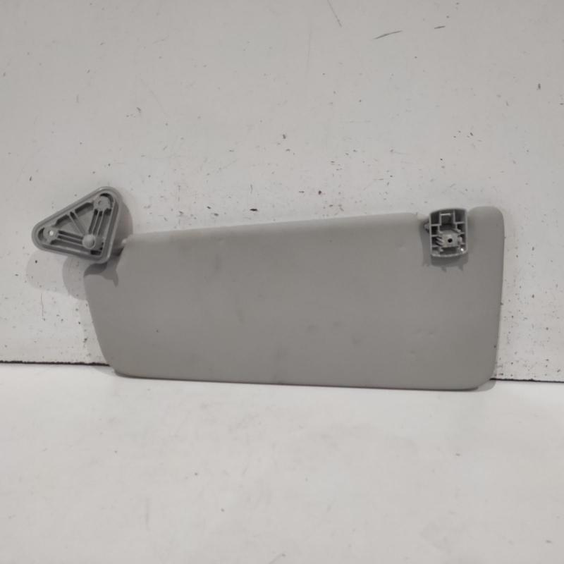 sunvisor