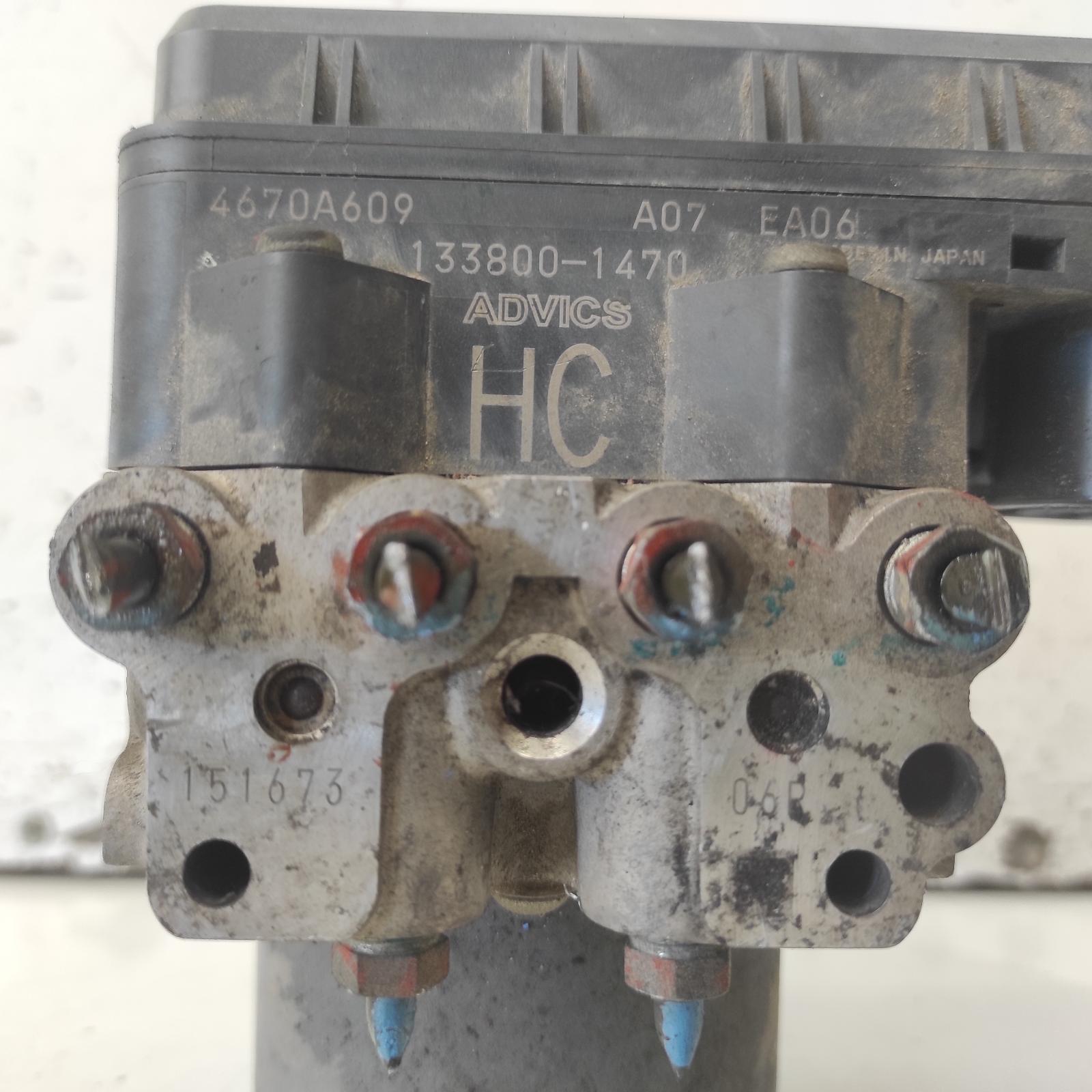 Triton Abs Pump/modulator 2009-2015 mn,p/n 4670a609,08/09-04/15 00021634 #694585
