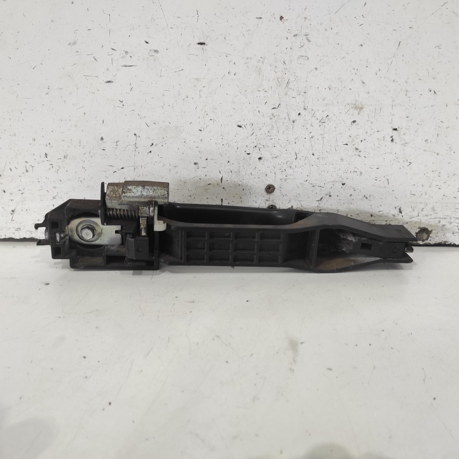 Triton Door Handle 2006-2015 outer,lh front/lh rear,black,ml-mn,07/06-04/15 00021634 #694552