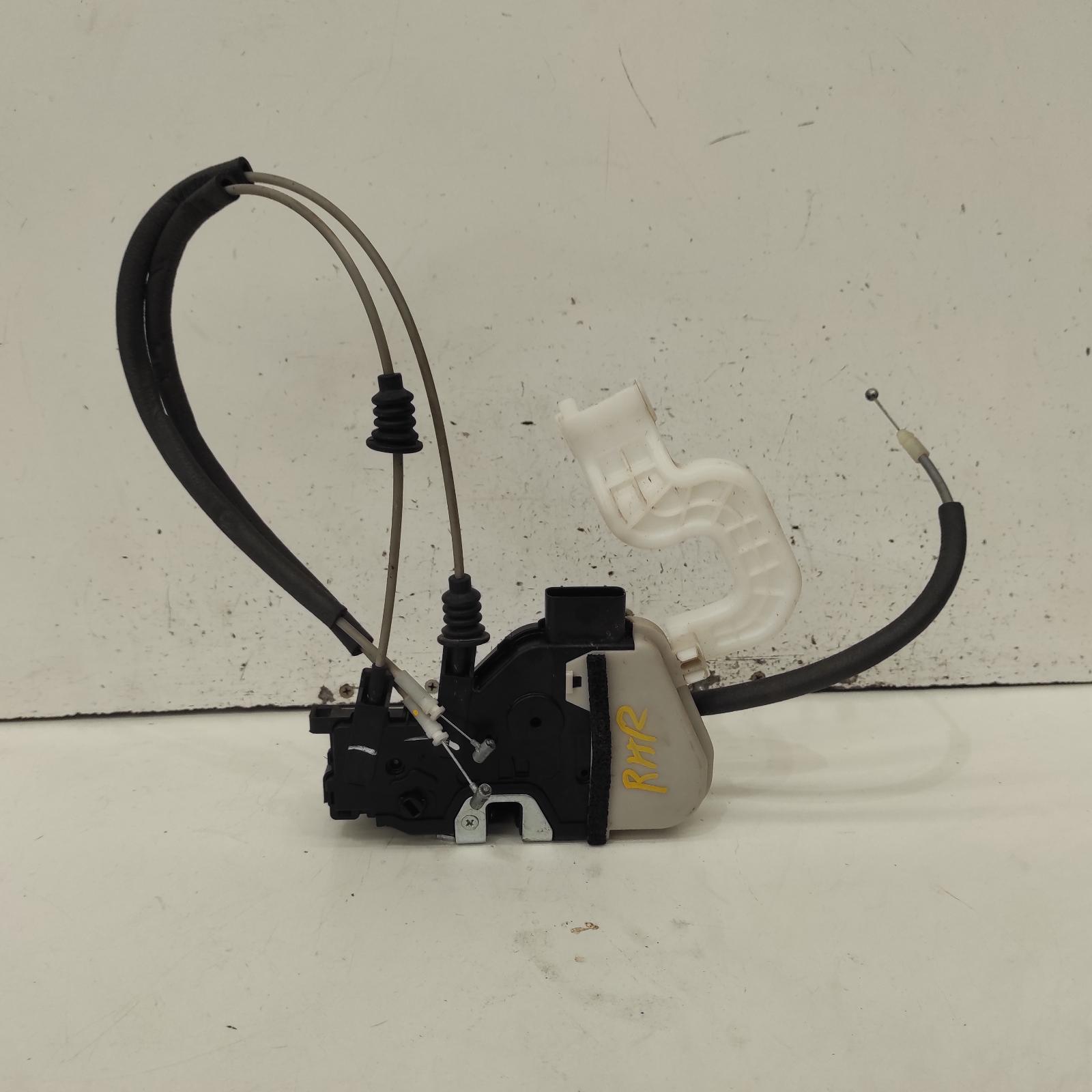 Santa Fe Door/boot/gate Lock 2012-2018 right rear door lock,dm,06/12-02/18 00021923 #694689