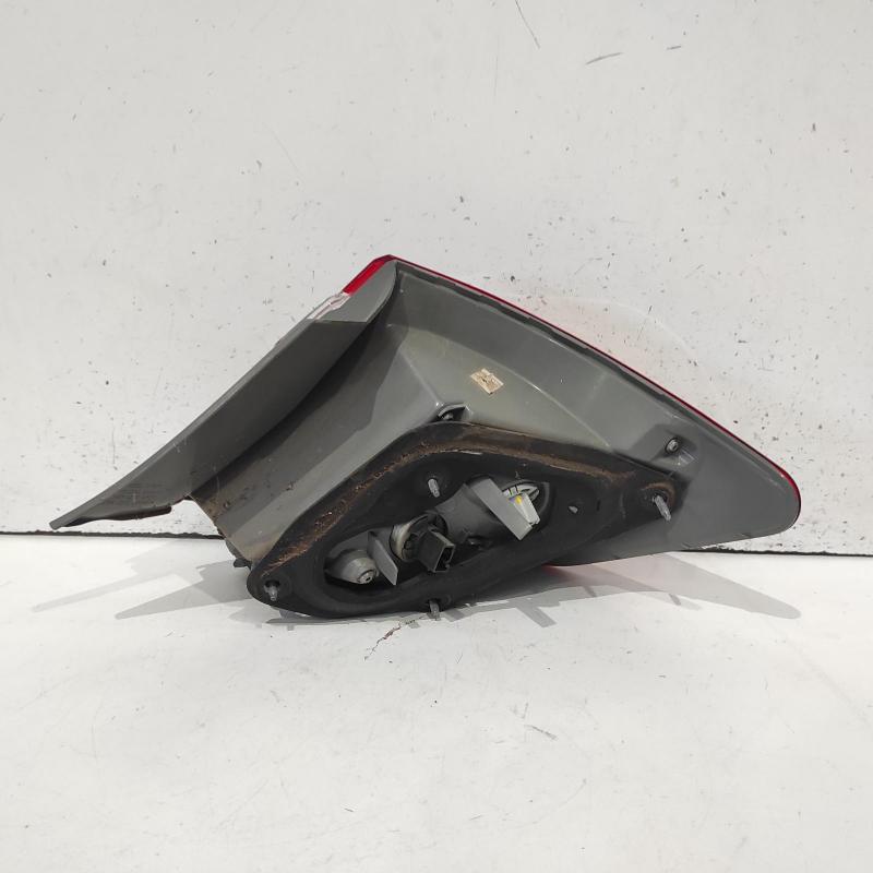 taillight left
