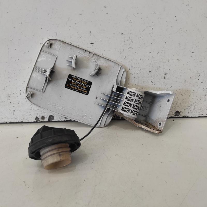 fuel door/filler